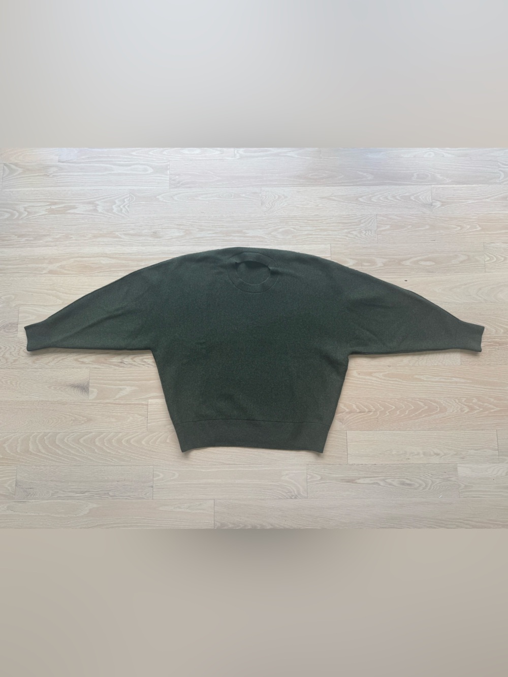 COS Olive Green Crewneck Dolman Sleeve Pullover Sweater size small